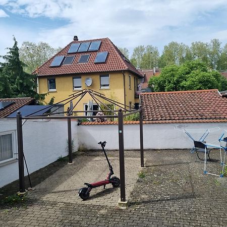 Göppingen Charmantes Helles Zimmer Zentrumnah Und Naturnah מראה חיצוני תמונה