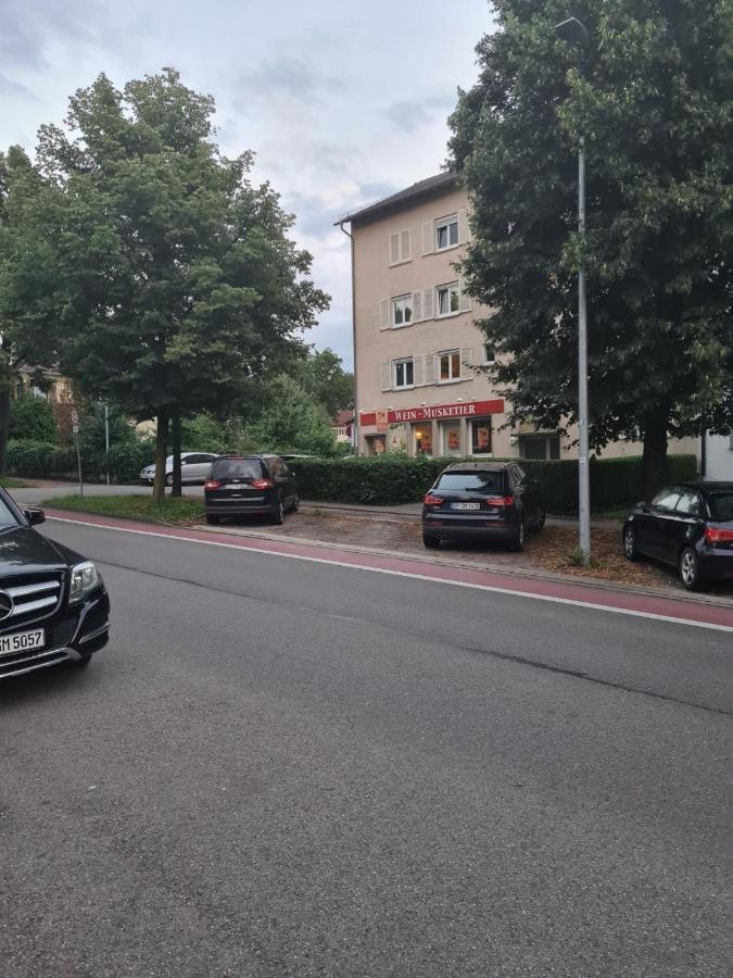 Göppingen Charmantes Helles Zimmer Zentrumnah Und Naturnah מראה חיצוני תמונה